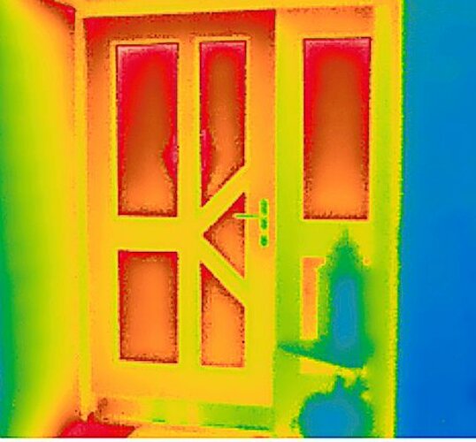 Wärmebild in gelb, grün, blau und rot. HEV_90250_88620.jpg